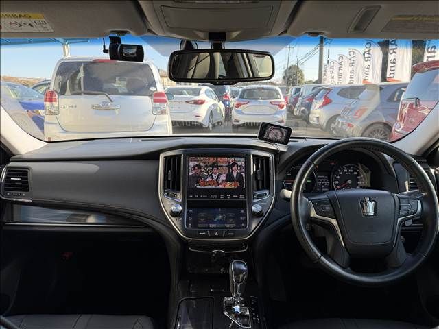 TOYOTA CROWN SEDAN HYBRID 2014 Image 31