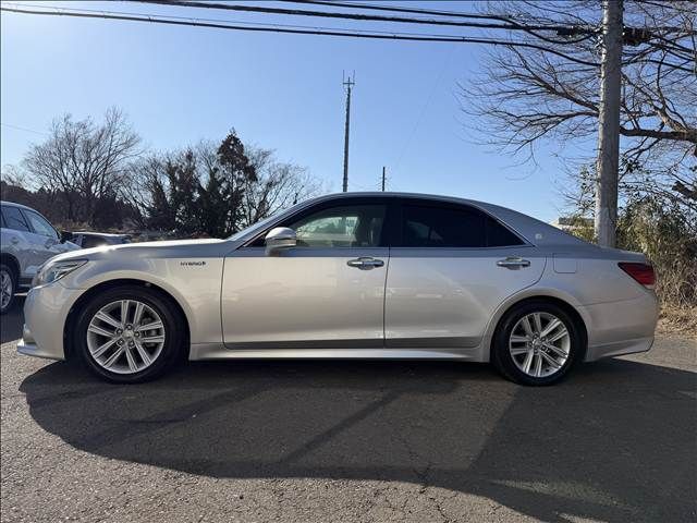 TOYOTA CROWN SEDAN HYBRID 2014 Image 31