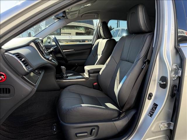 TOYOTA CROWN SEDAN HYBRID 2014 Image 31