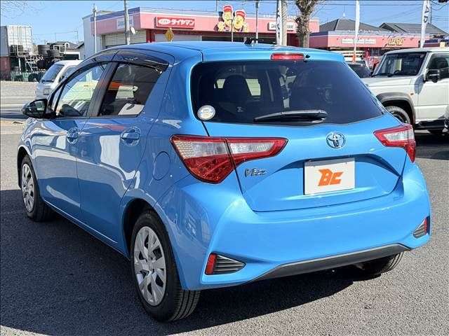 TOYOTA VITZ 2017 Image 31