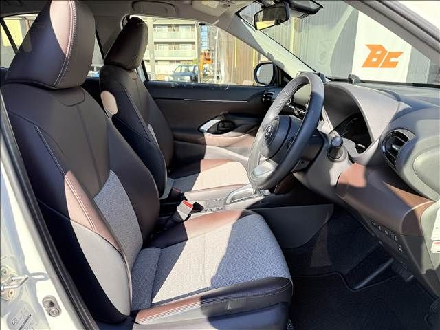 TOYOTA YARIS CROSS HYBRID 2022 Image 31