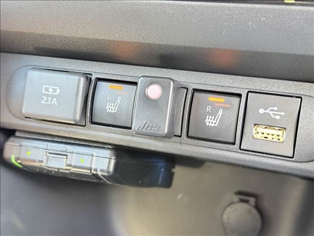 TOYOTA YARIS CROSS HYBRID 2022 Image 31