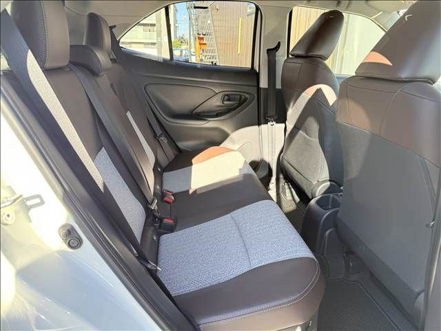 TOYOTA YARIS CROSS HYBRID 2022 Image 31