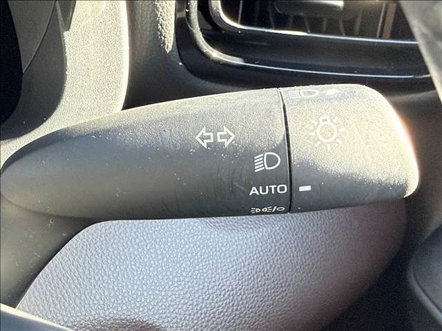 TOYOTA YARIS CROSS HYBRID 2022 Image 31