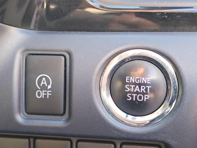 TOYOTA VOXY 2016 Image 31