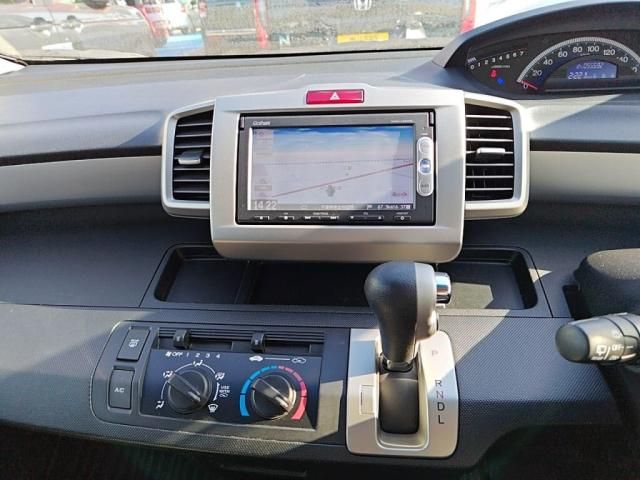 HONDA FREED 2014 Image 31