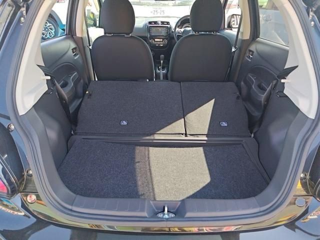 MITSUBISHI MIRAGE HATCHBACK 2023 Image 31