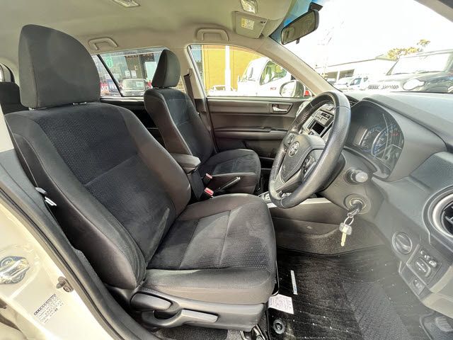 TOYOTA COROLLA FIELDER HYBR 2014 Image 31