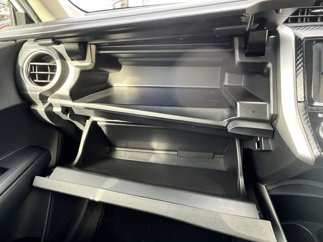 TOYOTA COROLLA FIELDER HYBR 2014 Image 31