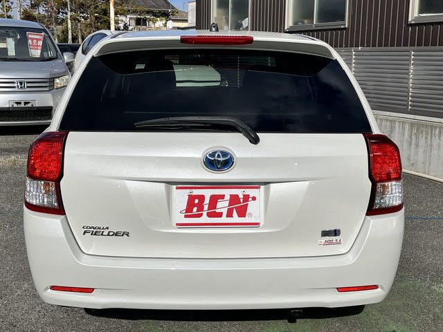 TOYOTA COROLLA FIELDER HYBR 2014 Image 31
