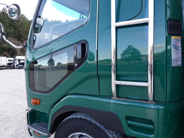 MITSUBISHI FUSOU FIGHTER 2011 Image 31