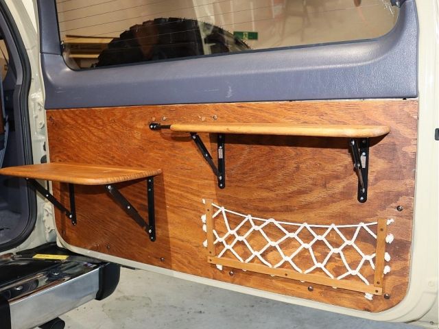 TOYOTA LANDCRUISER PRADO 2000 Image 31