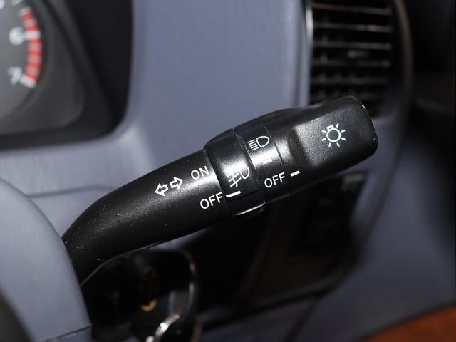 TOYOTA LANDCRUISER PRADO 2000 Image 31