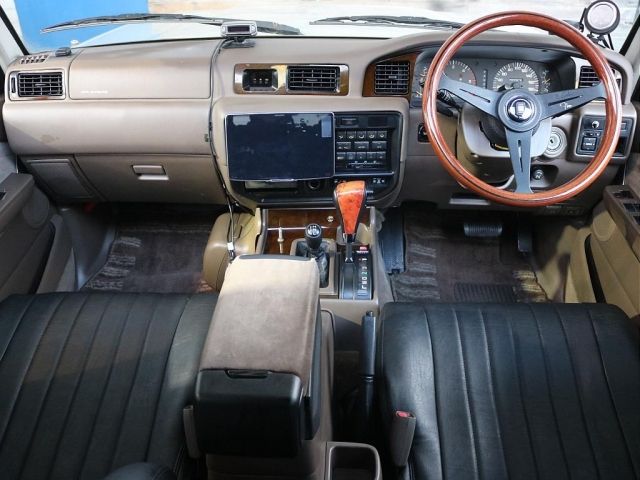 TOYOTA LANDCRUISER VAN 1997 Image 31