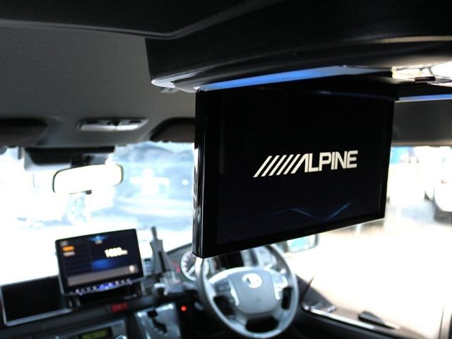 TOYOTA HIACE VAN 2WD 2023 Image 31