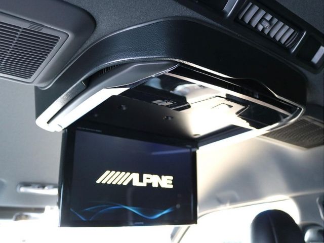 TOYOTA HIACE VAN 2WD 2023 Image 31