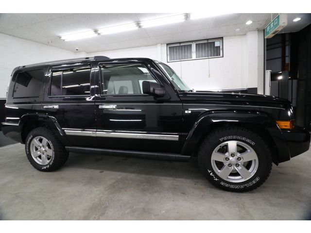 JEEP COMMANDER 2007 Image 31