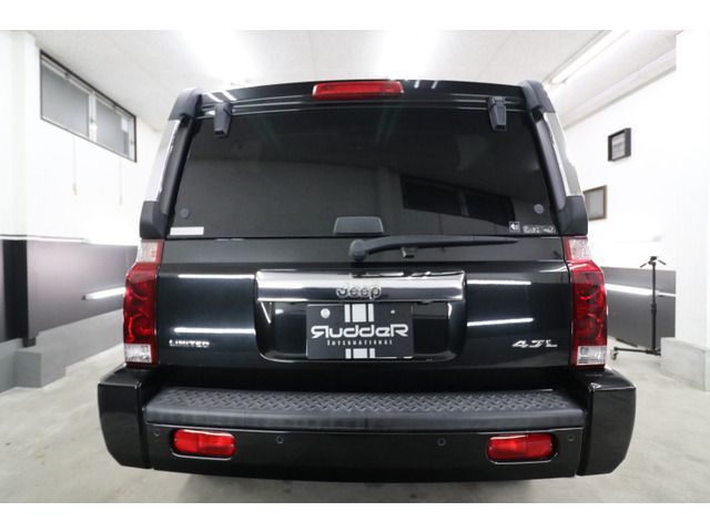 JEEP COMMANDER 2007 Image 31