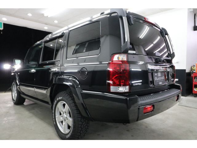JEEP COMMANDER 2007 Image 31