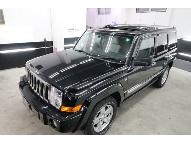 JEEP COMMANDER 2007 Image 31