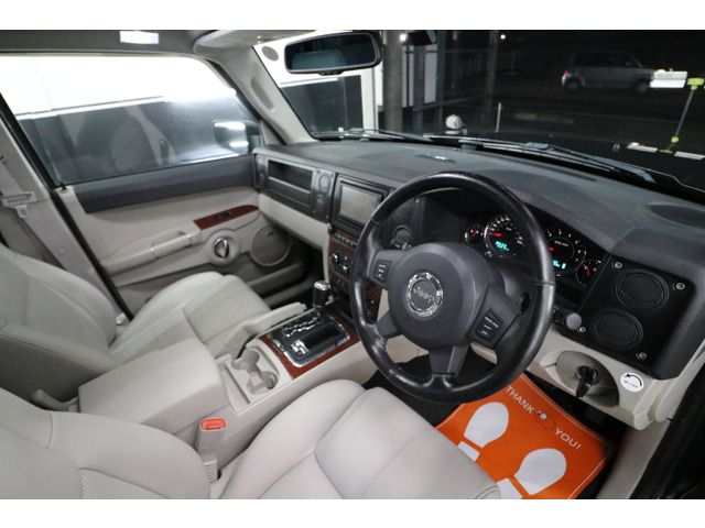 JEEP COMMANDER 2007 Image 31