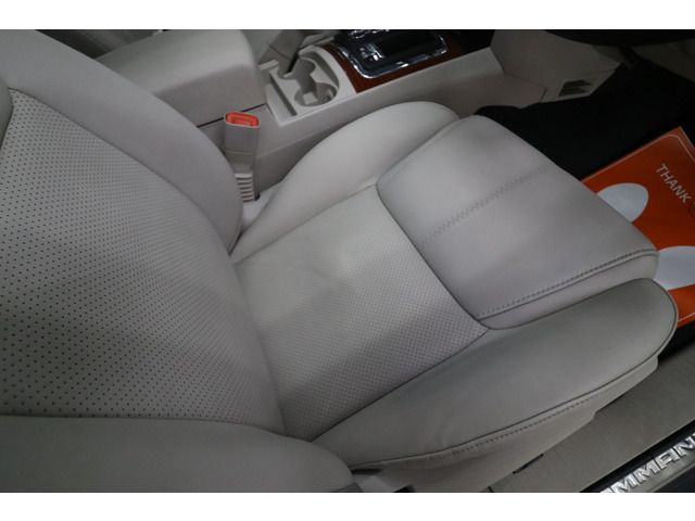 JEEP COMMANDER 2007 Image 31