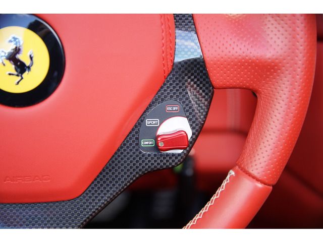 FERRARI CALIFORNIA 3 2013 Image 31