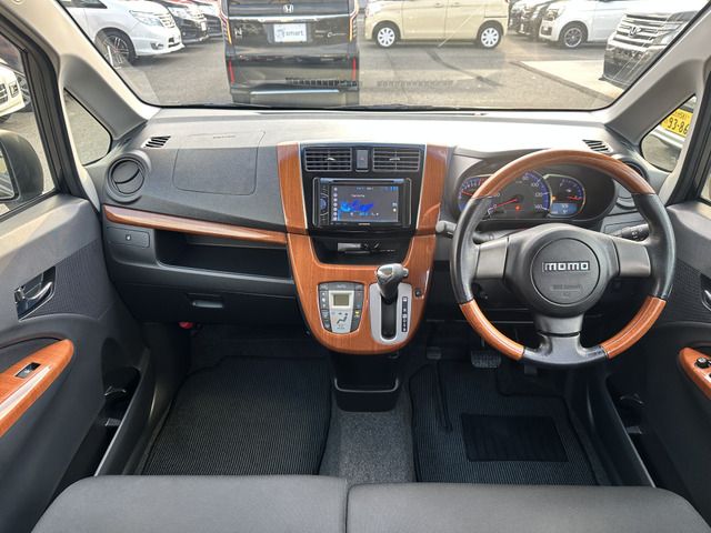 DAIHATSU MOVE CUSTOM 2013 Image 31