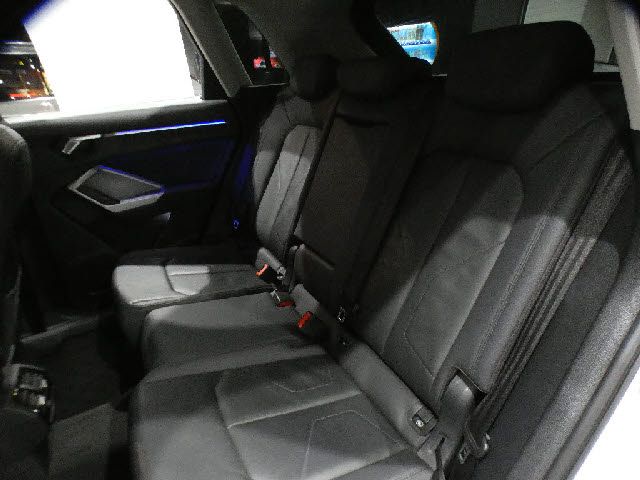 AUDI Q3 2021 Image 31