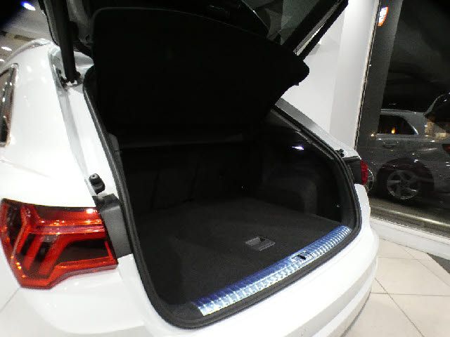 AUDI Q3 2021 Image 31