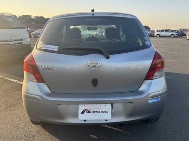 TOYOTA VITZ 2009 Image 31
