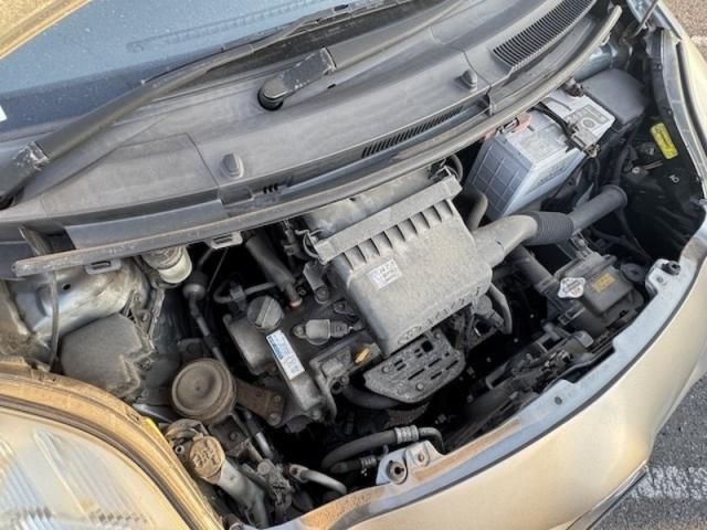 TOYOTA VITZ 2009 Image 31