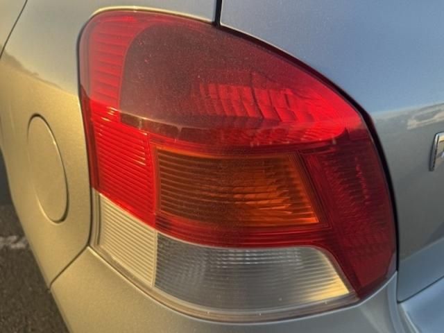 TOYOTA VITZ 2009 Image 31