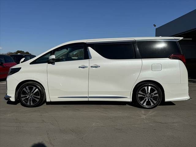 TOYOTA ALPHARD 2022 Image 31