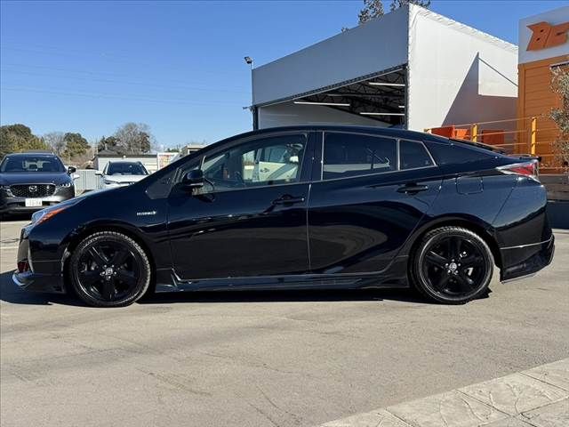 TOYOTA PRIUS 2015 Image 31