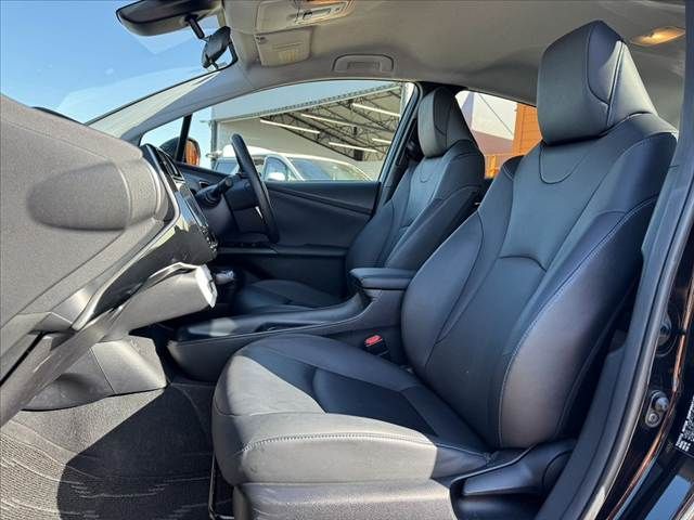 TOYOTA PRIUS 2015 Image 31