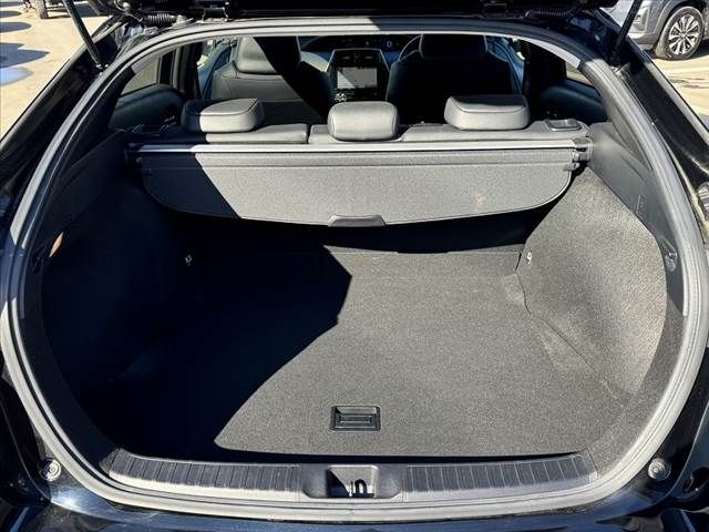 TOYOTA PRIUS 2015 Image 31