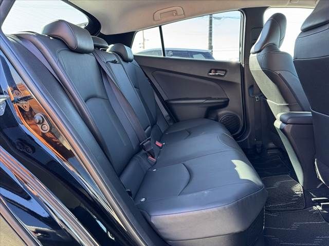 TOYOTA PRIUS 2015 Image 31