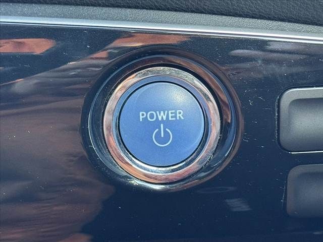 TOYOTA PRIUS 2015 Image 31