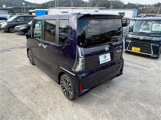 DAIHATSU TANTO CUSTOM 2023 Image 31