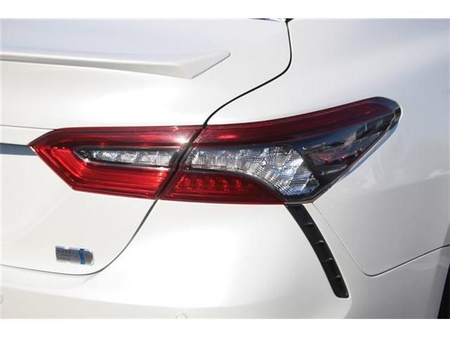 TOYOTA CAMRY HYBRID 2021 Image 31