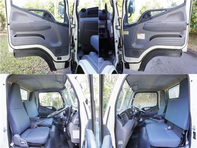 MITSUBISHI CANTER 2016 Image 31