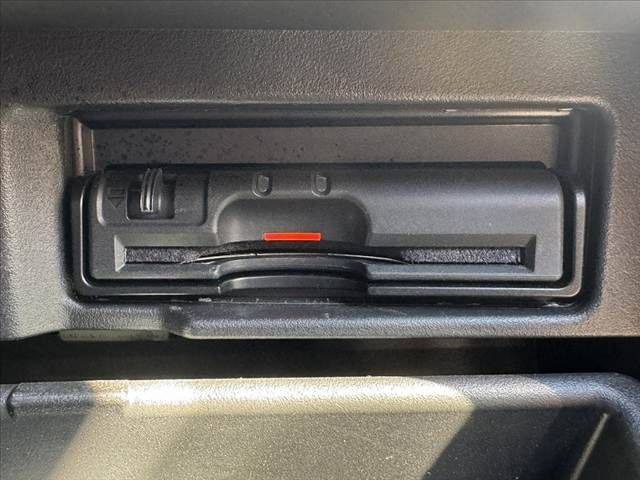 NISSAN SERENA  S-HYBRID 2015 Image 31