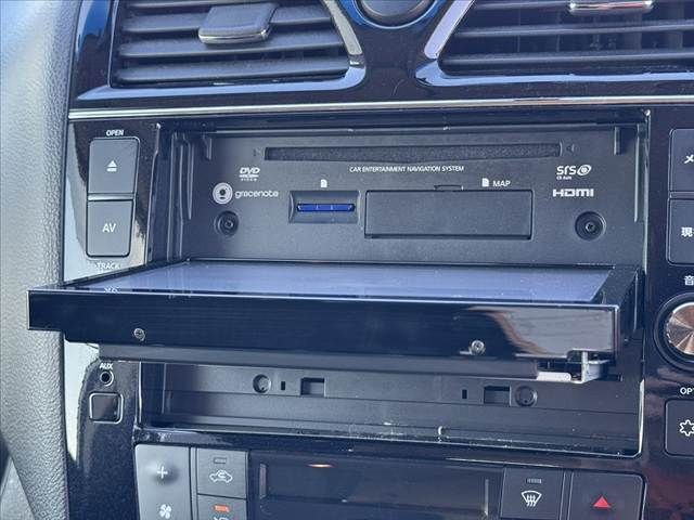 NISSAN SERENA  S-HYBRID 2015 Image 31