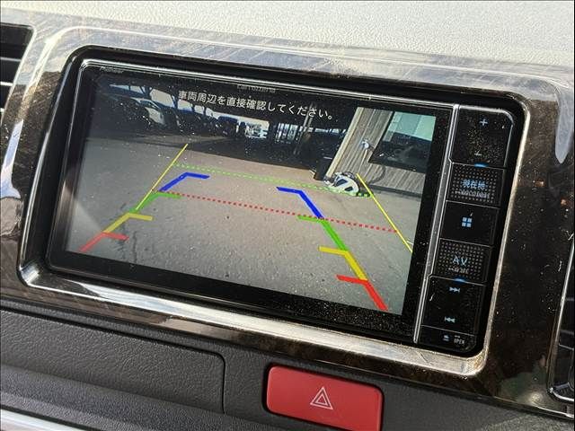 TOYOTA HIACE VAN 4WD 2022 Image 31