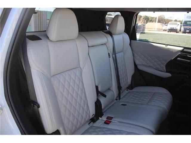 MITSUBISHI OUTLANDER PHEV 2022 Image 31