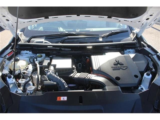 MITSUBISHI OUTLANDER PHEV 2022 Image 31