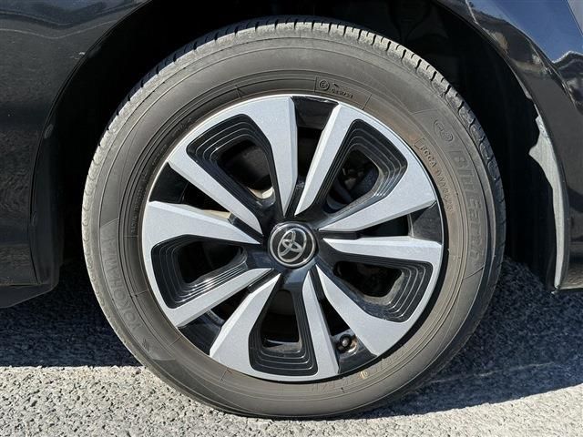 TOYOTA SIENTA HYBRID 2018 Image 31