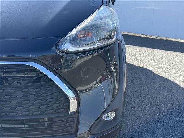 TOYOTA SIENTA HYBRID 2018 Image 31