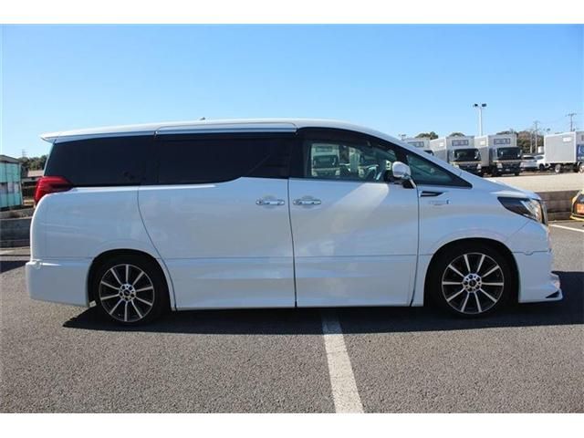 TOYOTA ALPHARD HYBRID 4WD 2016 Image 31